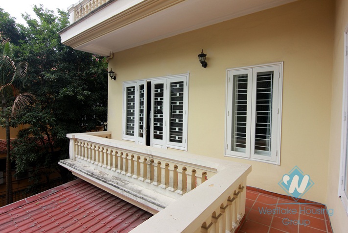 House with small garden and yard for lease in Nghi Tam Village, Tay Ho, Ha  Noi